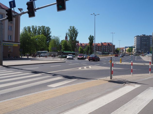 Ul. Sienkiewicza. Trzej mężczyźni razem pili, a później się pobili