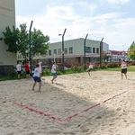 Przy Legionowej powstały boiska do siatkówki i gry w streetball