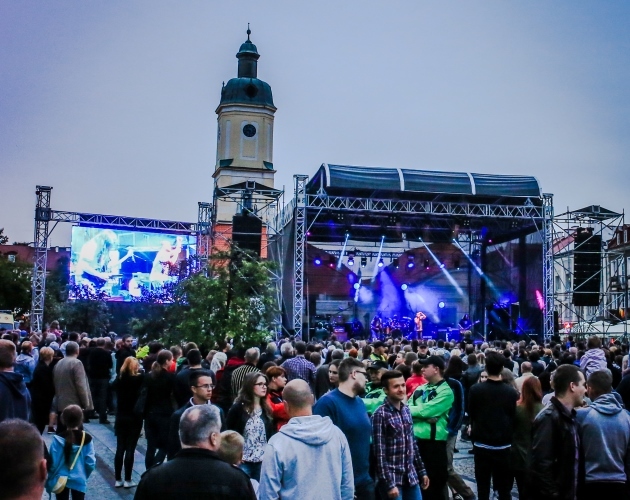 Koncerty na Rynku Kościuszki, potańcówki i dużo więcej. Czas na Dni Białegostoku [WIDEO]