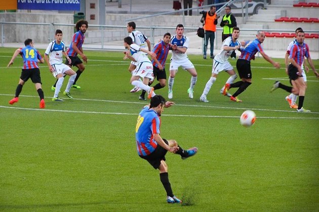 Podlaski futbol. Gra IV liga i KOS. Wyniki weekendowych spotkań