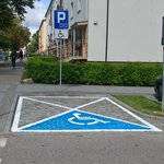 Nowe oznakowanie miejsc parkingowych dla osób niepełnosprawnych