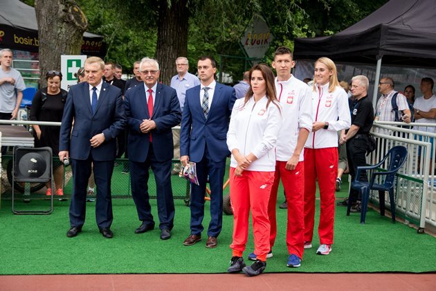 Lekkoatletyczne święto już się rozpoczęło. Rozdano pierwsze medale