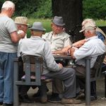 Od 1 października wiek emerytalny będzie obniżony. Jak składać wnioski?