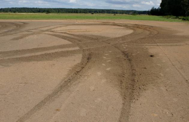 19-latek z Białegostoku podpadł hajnowskim policjantom. Spowodował straty na 100 tys. zł