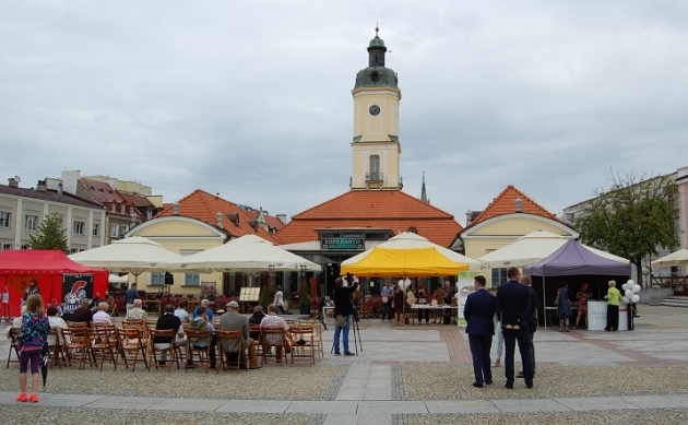 Narodowe Czytanie 2017. "Wesele" na Rynku Kościuszki i nie tylko