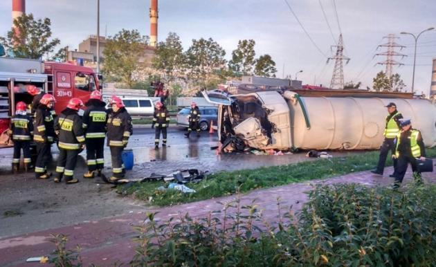 Wyciek nieczystości na ul. Andersa. 34-latek jest w szpitalu