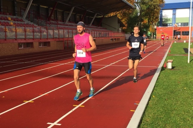 Bieg Godzinny. Zwycięzca przemierzył ponad 18 km