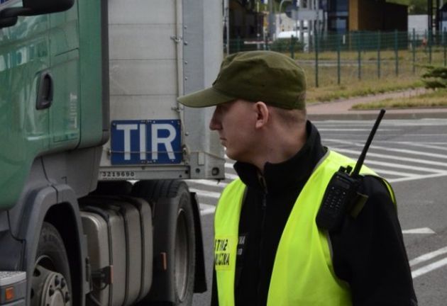 Podrobione dokumenty na granicy