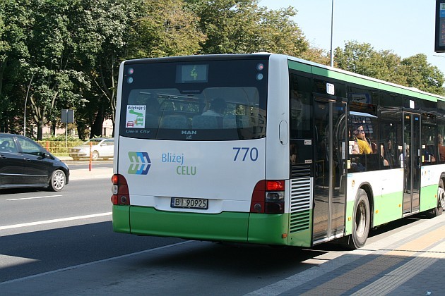 Wciąż można jeździć autobusami za złotówkę. Dodatkowa pula 100 tys. biletów