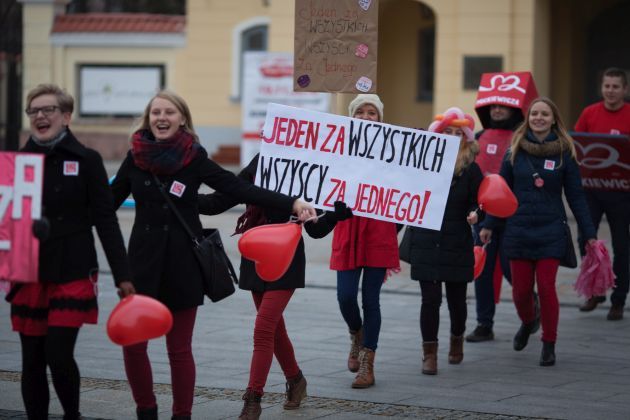 Lubisz ludzi? Weź udział razem z Łazikiem Marsjańskim w marszu Szlachetnej Paczki