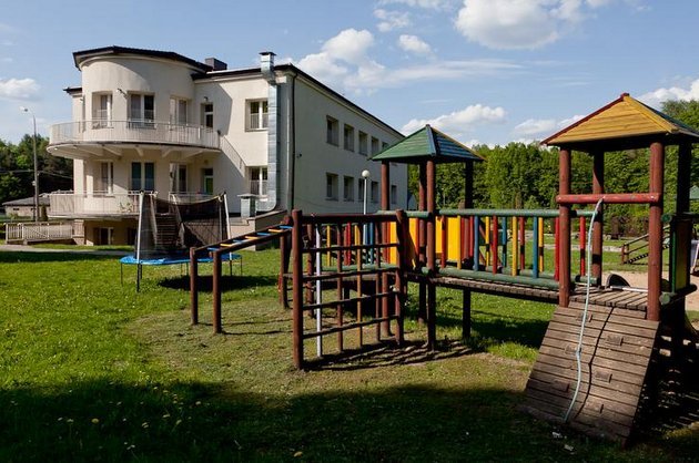 Świąteczny gest czy wybielanie wizerunku?