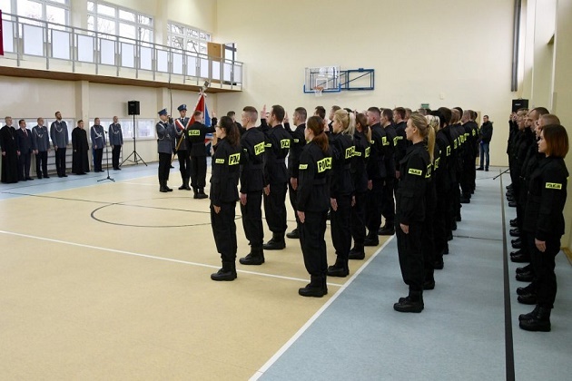 W Podlaskiem mamy 57 nowych policjantów