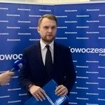 Na nagrody trzeba zasłużyć. Podlaski poseł interpeluje ws. premii dla ministrów