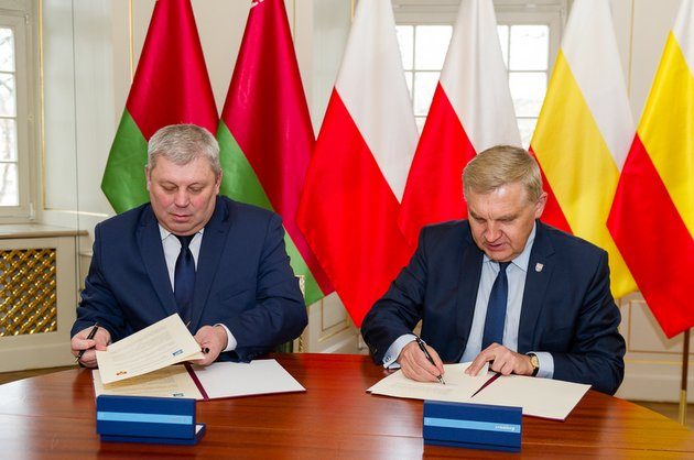 Nowa umowa partnerska Białegostoku. Dziwne, że dopiero teraz