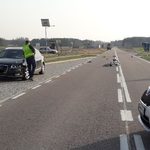 Audi wjechało w rowerzystkę. Kobietę zabrał śmigłowiec