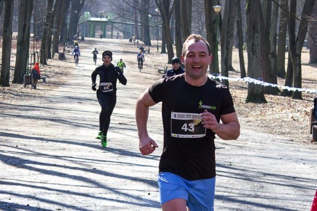 Do przebiegnięcia jest 10 km. Ktoś chętny?