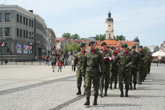 Białystok i Dzień Flagi. Jak wyglądały obchody? [ZDJĘCIA]