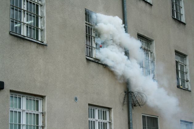 Pożar w zakładzie karnym i napad na konwój. Jak zachowały się służby? [ZDJĘCIA]