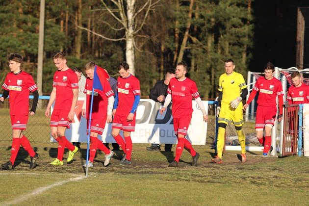 Podlaski futbol. Saltex IV Liga - 25. kolejka