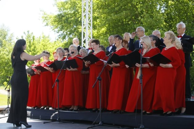 Duży sukces białostockich seniorów. Chór WOAK-u najlepszy w Toruniu