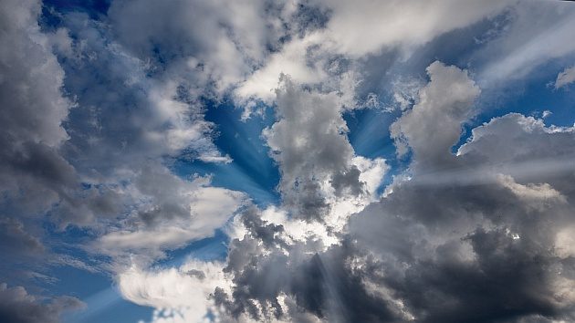 Weekend ze zmienną pogodą. Słońce schowa się za chmurami