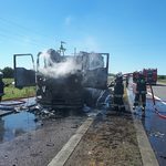Tir w ogniu. Zapalił się na krajowej "ósemce"