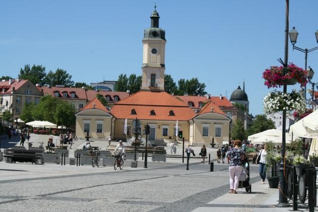 Coraz więcej cudzoziemców w Podlaskiem. Chcą u nas pracować