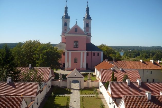 Rocznica przybycia kamedułów nad Wigry. Moc atrakcji w Parku Narodowym