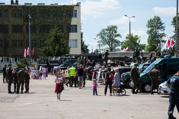 Żołnierze organizują festyn dla dużych i małych