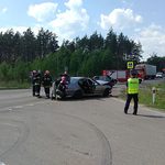 Nie ustąpił pierwszeństwa i spowodował wypadek. Helikopter zabrał rannych