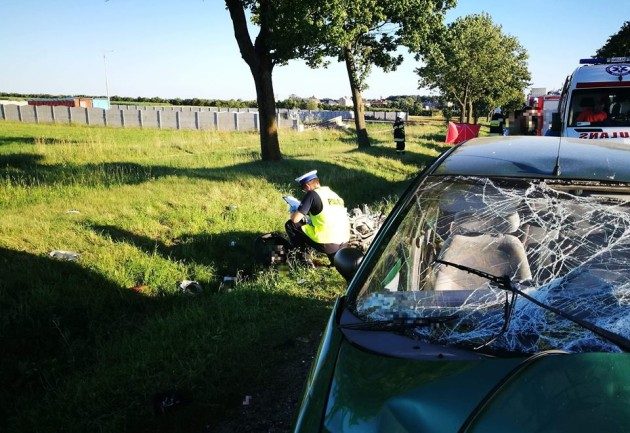 Śmiertelny wypadek. 1 osoba nie żyje, 3 są w szpitalu