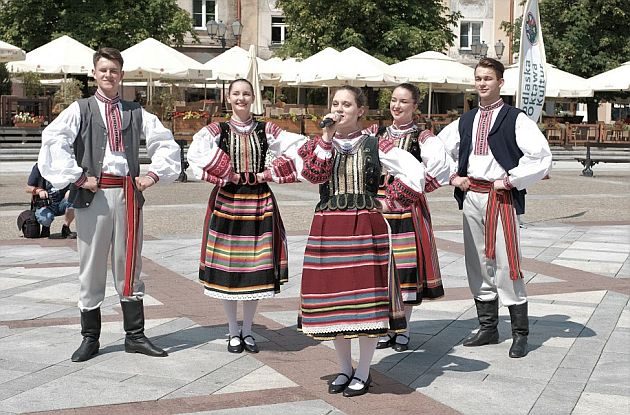 Koncerty na Rynku Kościuszki i warsztaty tańców. Podlaska Oktawa Kultur mocno folkowa