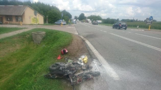 12-latek nie ustąpił pierwszeństwa przejazdu. Trafił do szpitala