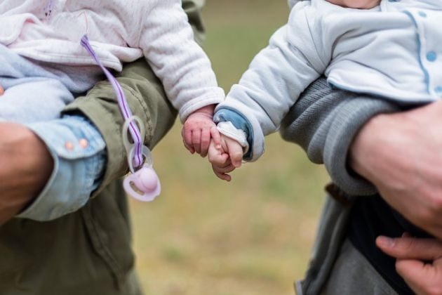 Rodzice jeszcze nie zrezygnowali z dziecka, a kandydaci już mieli na nie namiary