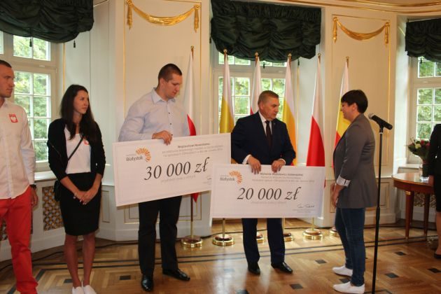 Prezydent zapowiedział nagrodę dla Wojciecha Nowickiego