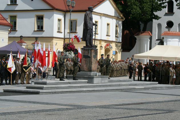 W Białymstoku oddano hołd żołnierzom Wojska Polskiego