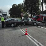 Kierowca nie zachował bezpiecznego odstępu. Doszło do zderzenia