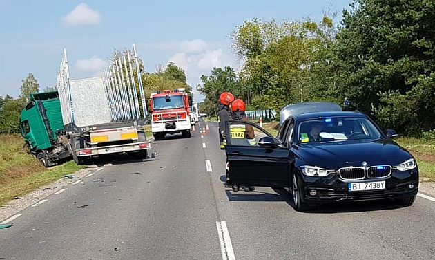 Czołówka na krajowej "65". Jedna osoba została ranna