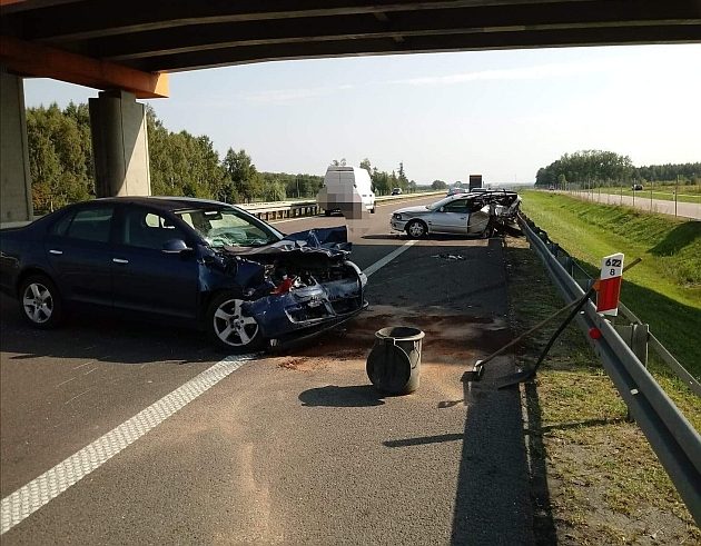 Wypadkowy poranek. 3 osoby ranne, jedną z nich zabrał helikopter