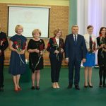 Nagrodzono nauczycieli "mądrych sercem". Za co zostali docenieni?