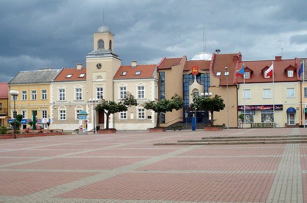 Nieoficjalne wyniki. W Łomży druga tura, ale obecny prezydent z dużą przewagą