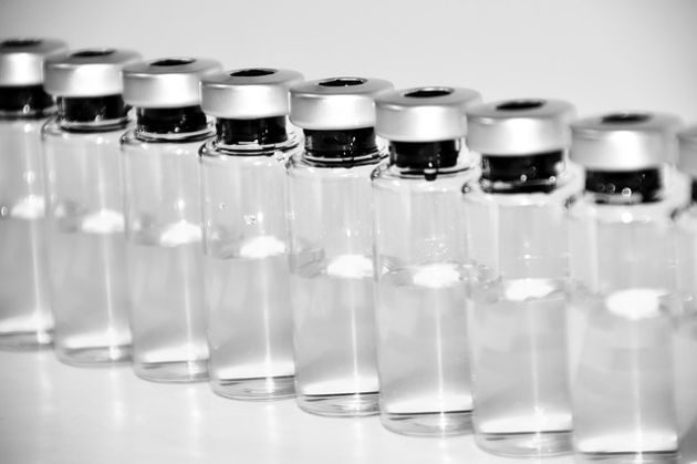 Szczepionki - czym tak naprawdę są i co się z nimi wiąże? [WYWIAD]