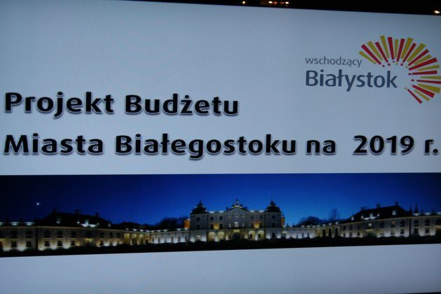 Budżet nie do zatrzymania. Nadal jest pełny inwestycji