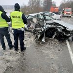 Wypadek w pobliżu Dąbrowy Białostockiej. 3 osoby zabrano do szpitala