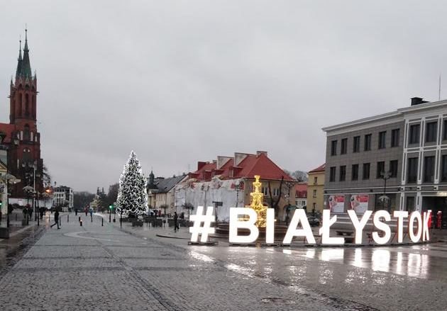 Pochmurny początek tygodnia. Będzie wietrznie i deszczowo