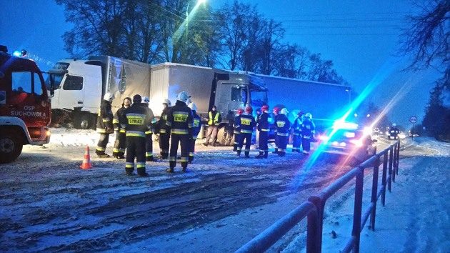 Kolizja tirów na odcinku Białystok - Augustów. Droga była zablokowana