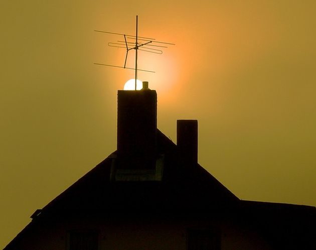 Spalanie śmieci w domowych piecach. To duże zagrożenie