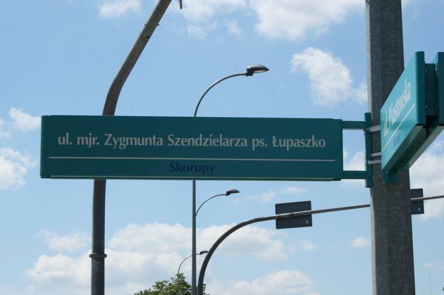 "Żołnierz przeklęty". Na ulicy Łupaszki znów pojawiły się napisy