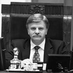 Patronem sali obrad w urzędzie marszałkowskim będzie tragicznie zmarły polityk