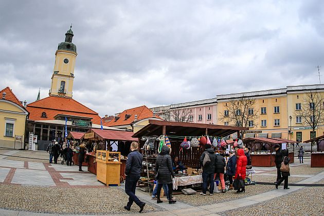 Jarmark wielkanocny przed Ratuszem. Potrwa do Wielkiego Piątku